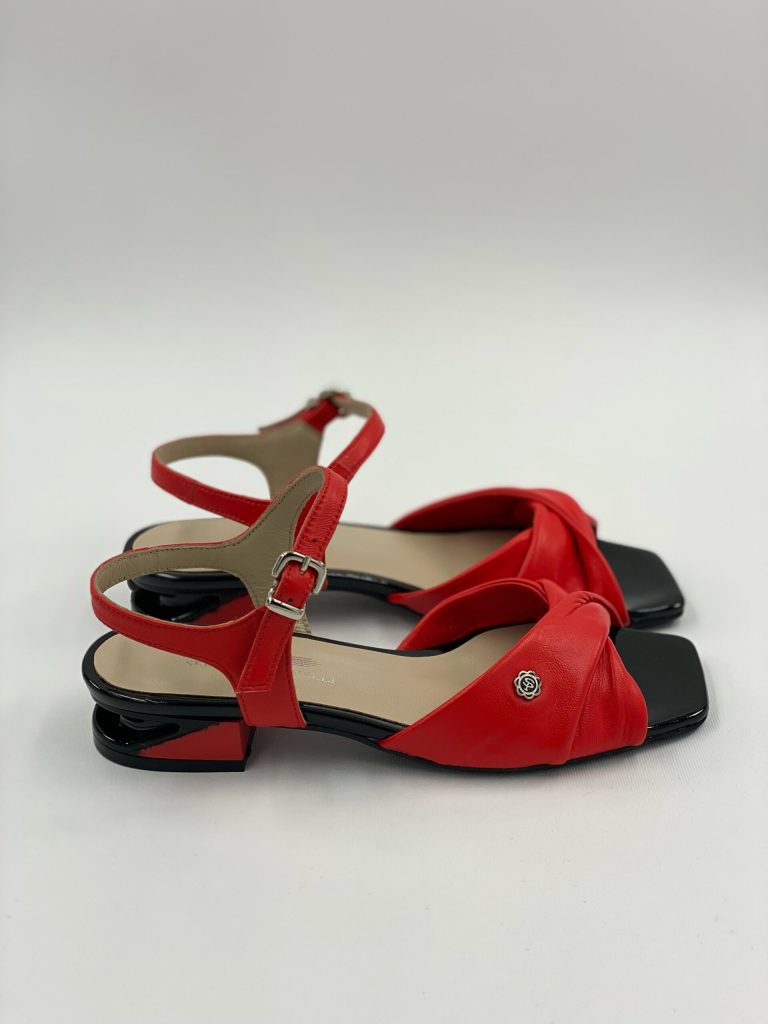 Sandale me take thumbnail 2