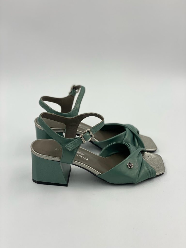 Sandale me take thumbnail 2