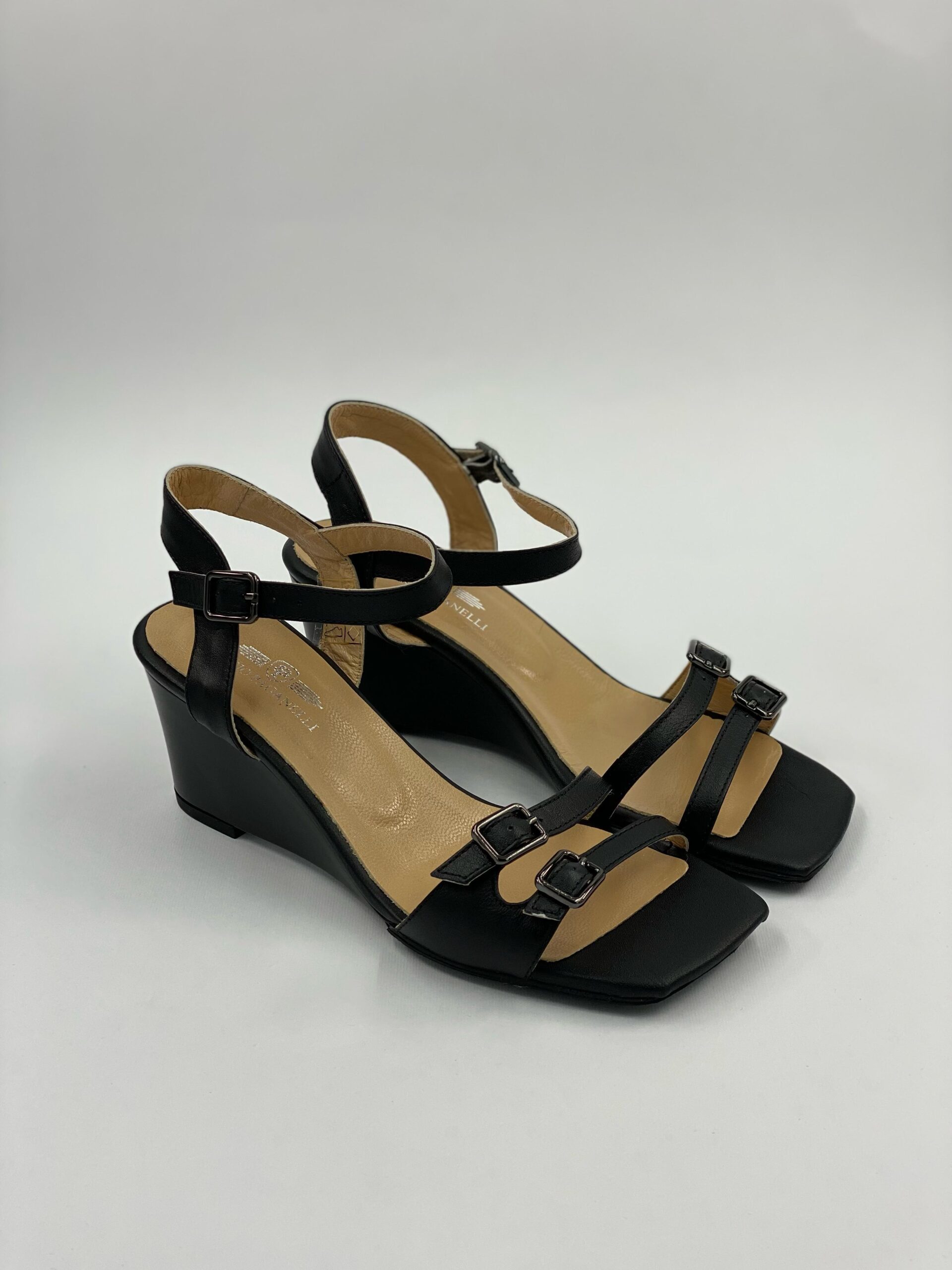 IMG-20250331-WA0038 Sandale femrash - Figura 1